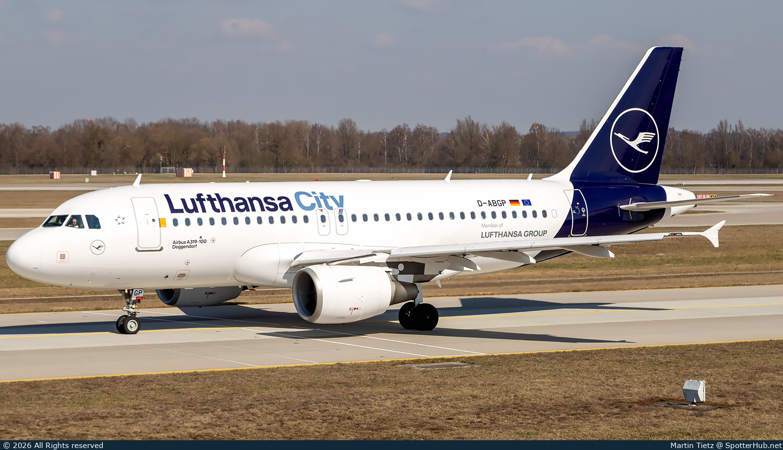 Photo of D-ABGP - Airbus A319-112 operated by Lufthansa City Airlines