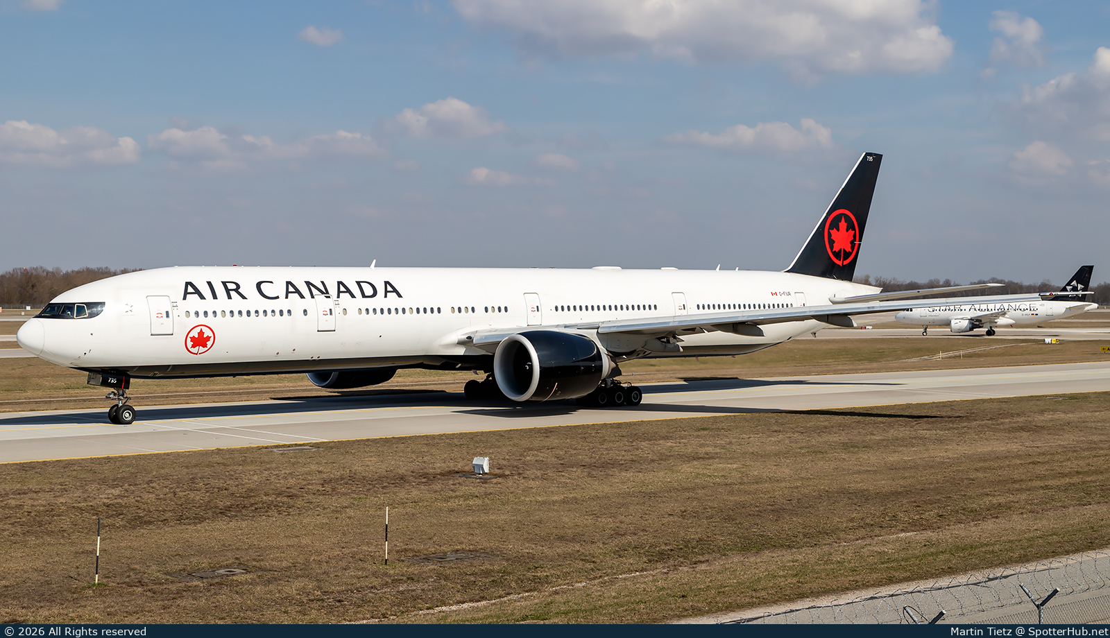 Photo of C-FIUR - Boeing 777-333(ER) operated by Air Canada