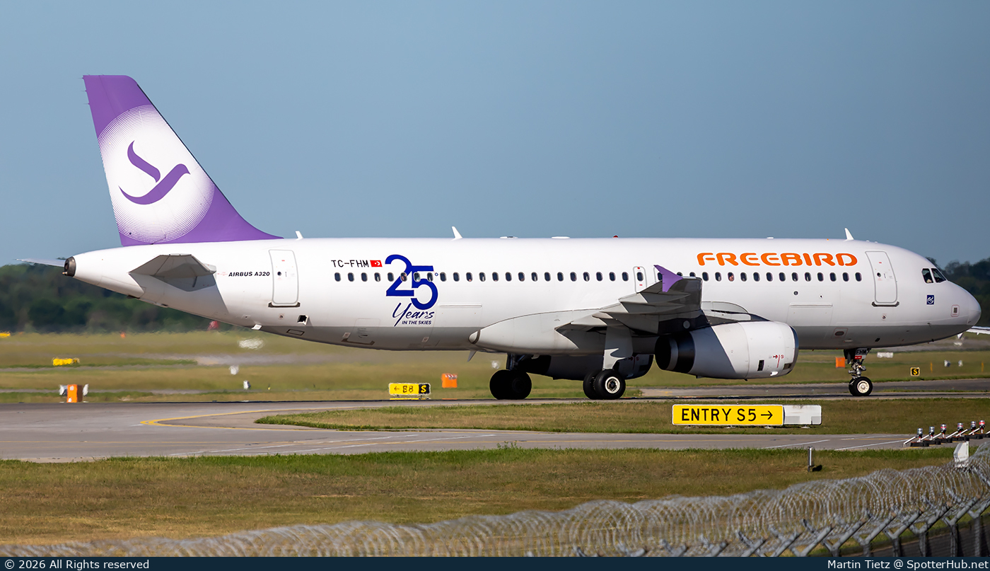 Photo of TC-FHM - Airbus A320-232 operated by Freebird Airlines