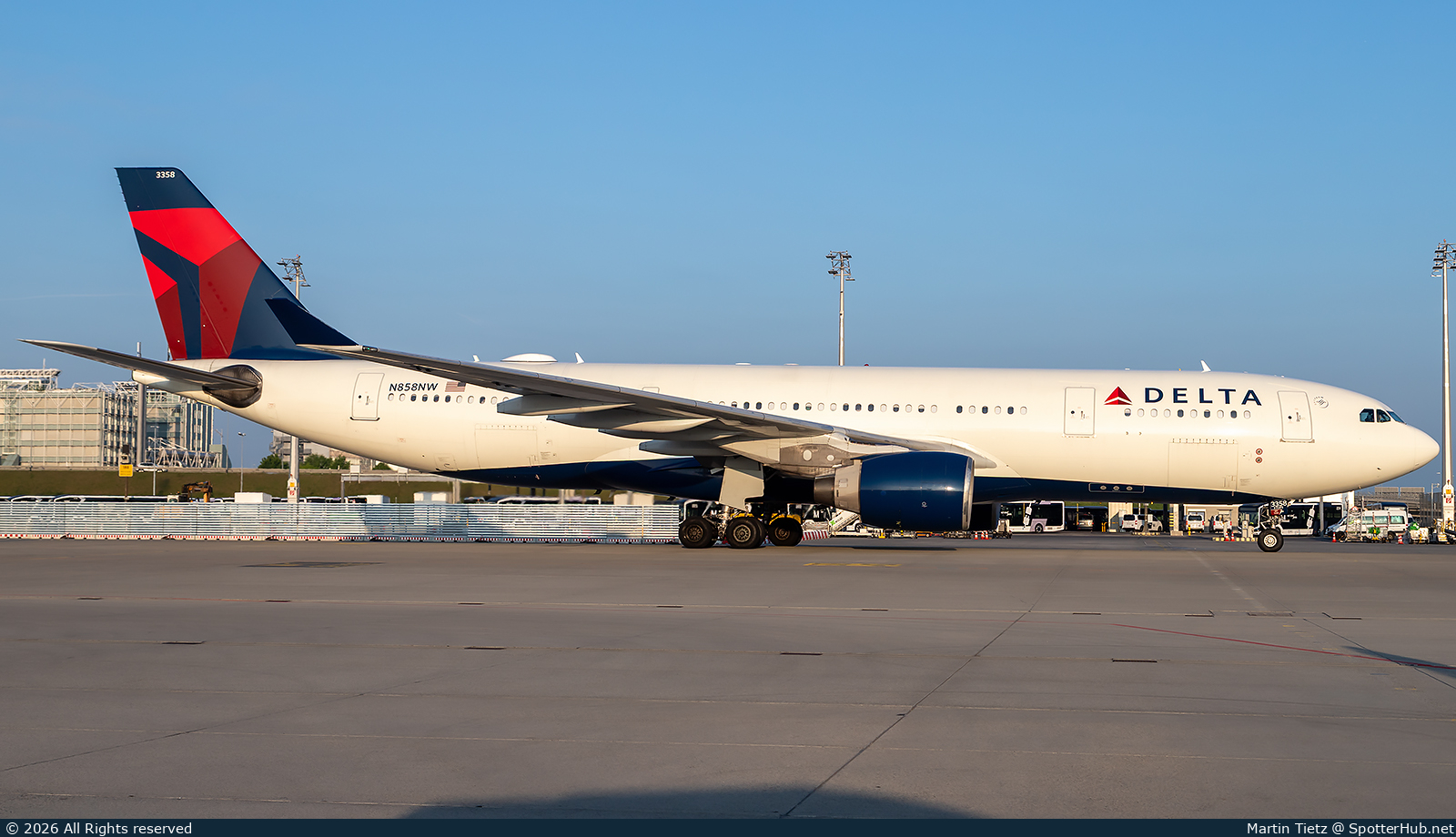 Photo of N858NW - Airbus A330-223 operated by Delta Air Lines