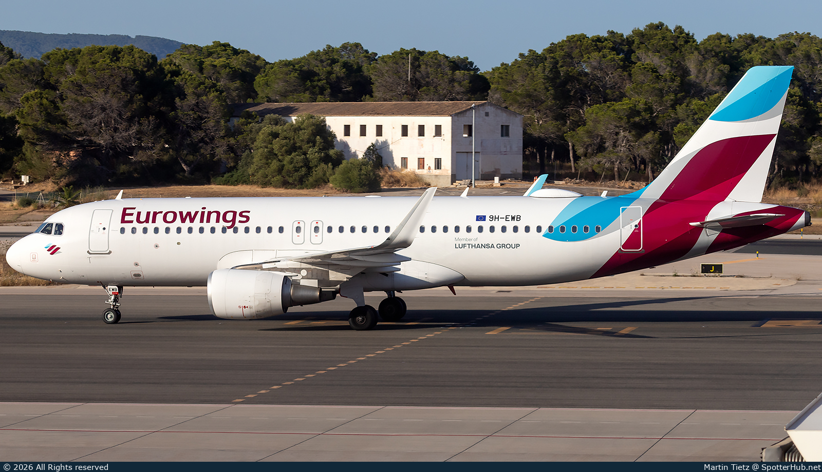 Photo of 9H-EWB - Airbus A320-214 operated by Eurowings Europe Malta