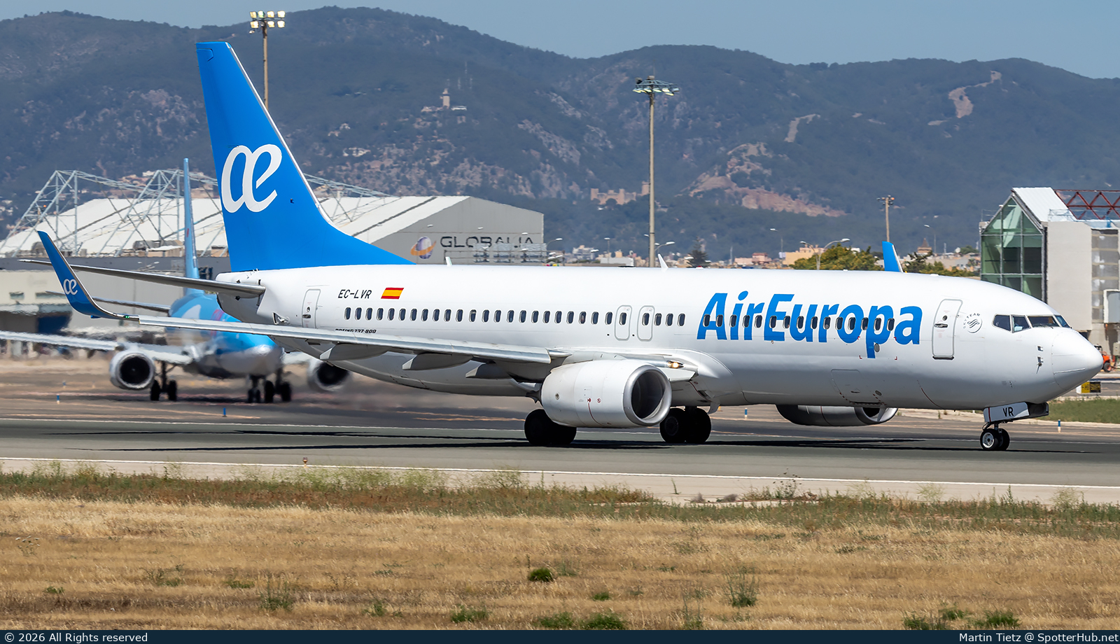 Photo of EC-LVR - Boeing 737-85P operated by Air Europa