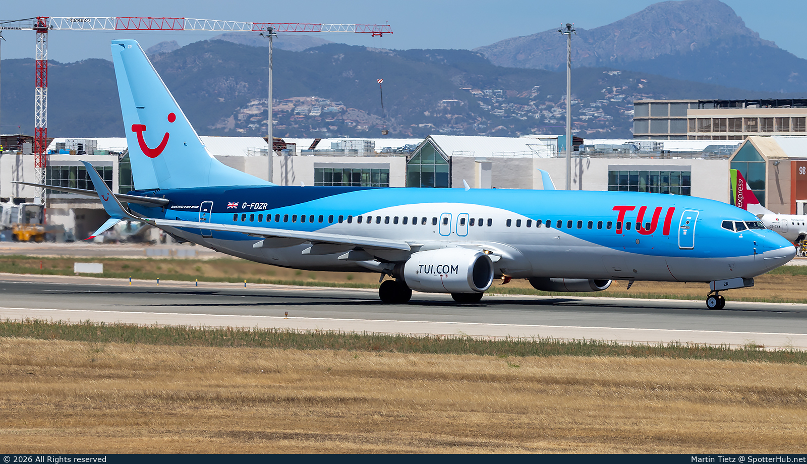 Photo of G-FDZR - Boeing 737-8K5 operated by TUI Airways