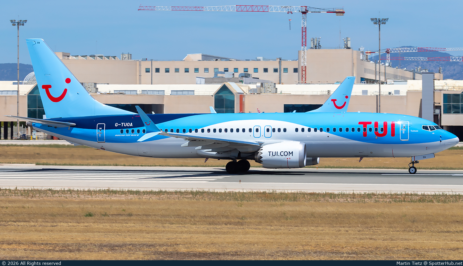 Photo of G-TUOA - Boeing 737 MAX 8 operated by TUI Airways