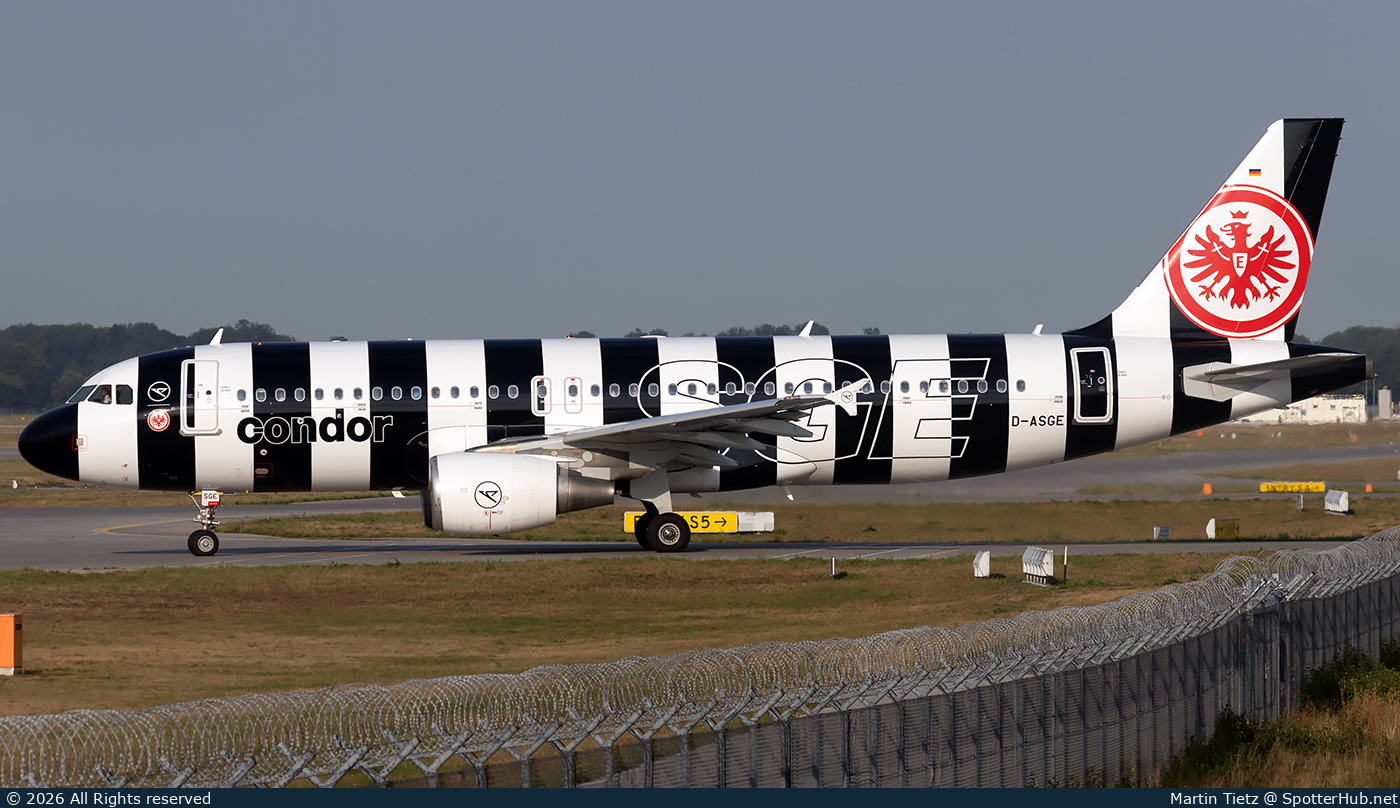 Photo of D-ASGE - Airbus A320-214 operated by Condor