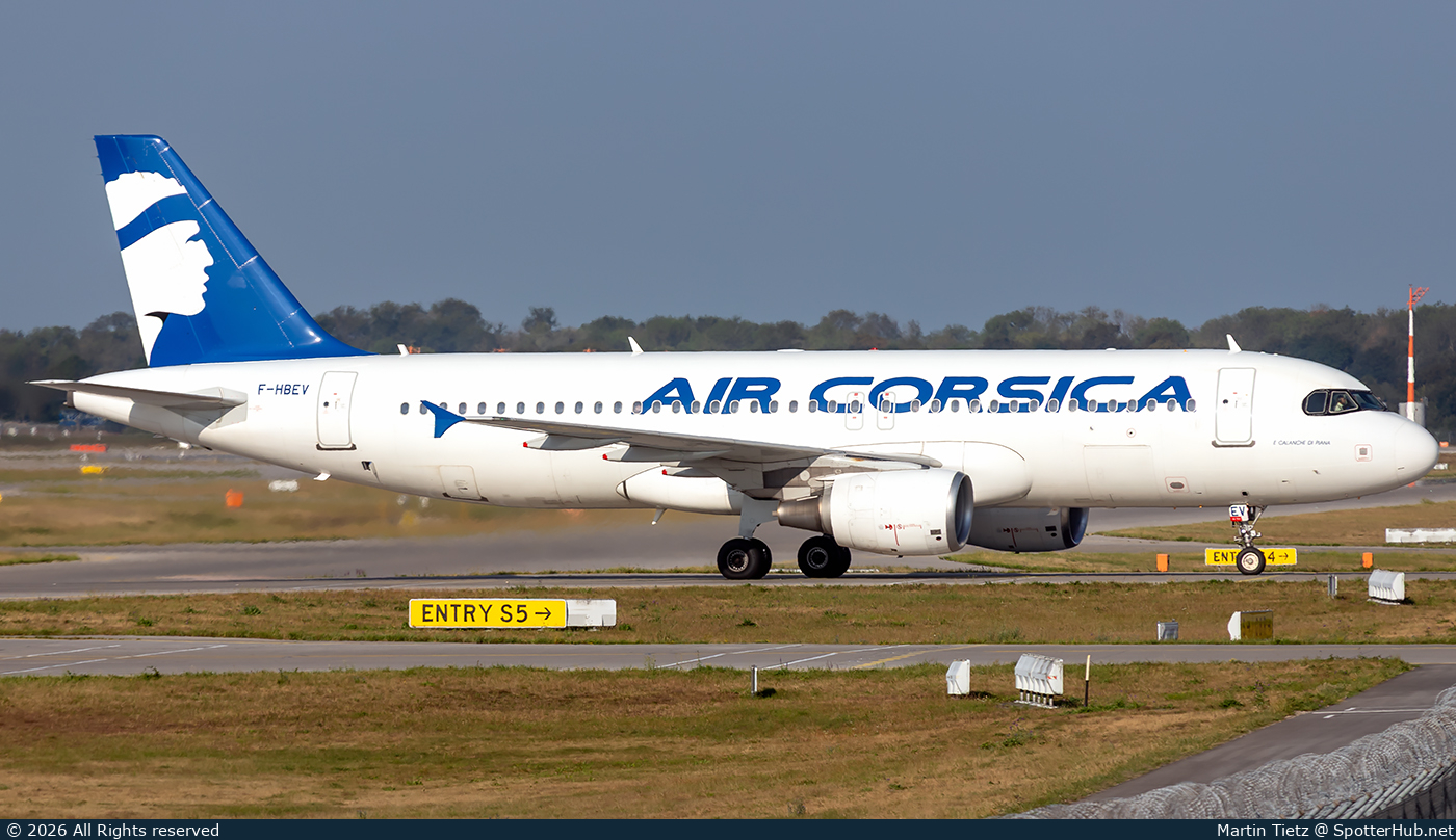 Photo of F-HBEV - Airbus A320-216 operated by Air Corsica