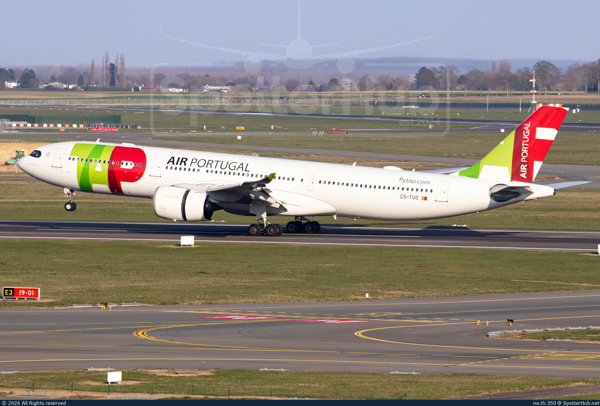 Photo of CS-TUO - Airbus A330-941 operated by TAP Air Portugal