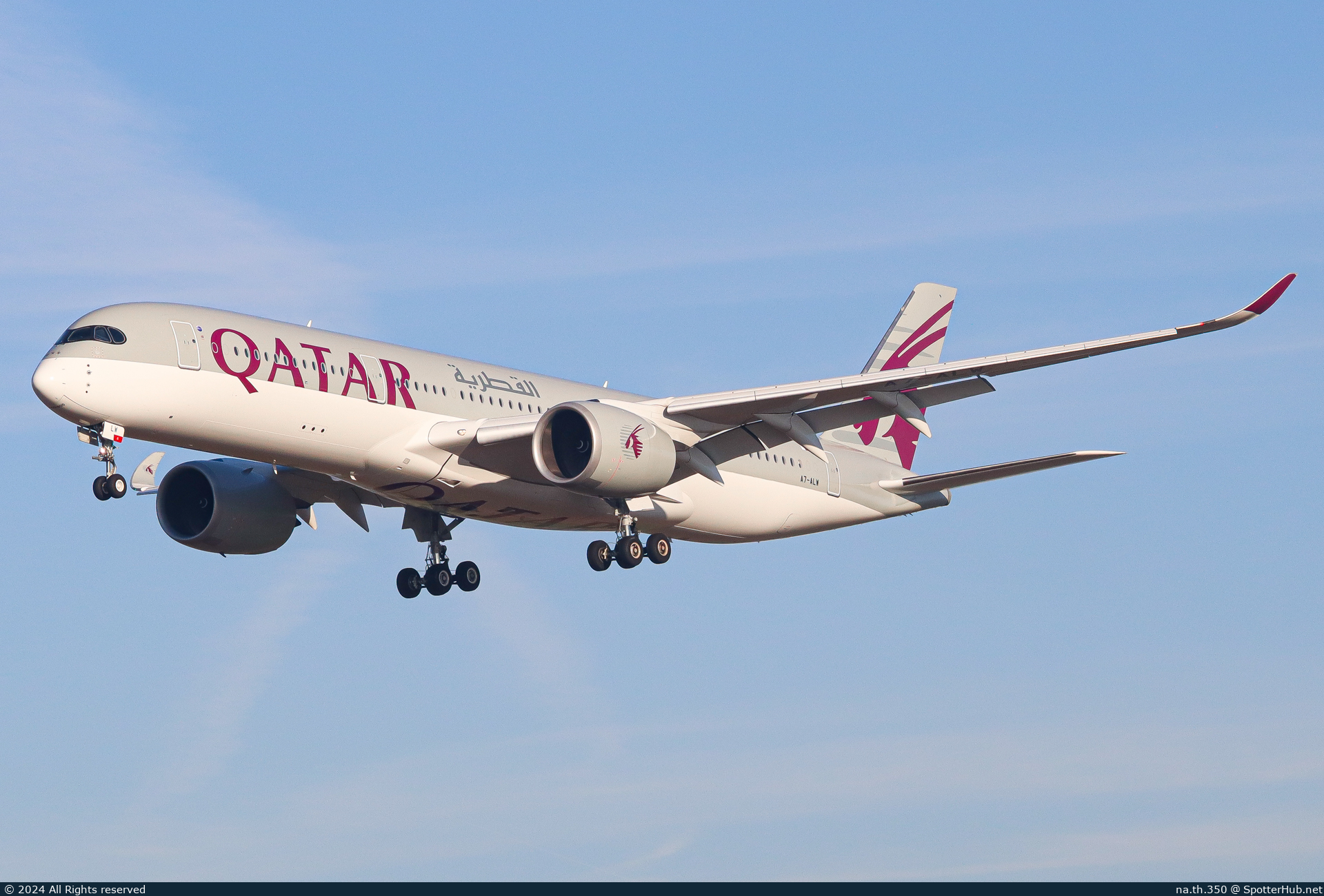 Photo of A7-ALW - Airbus A350-941 operated by Qatar Airways