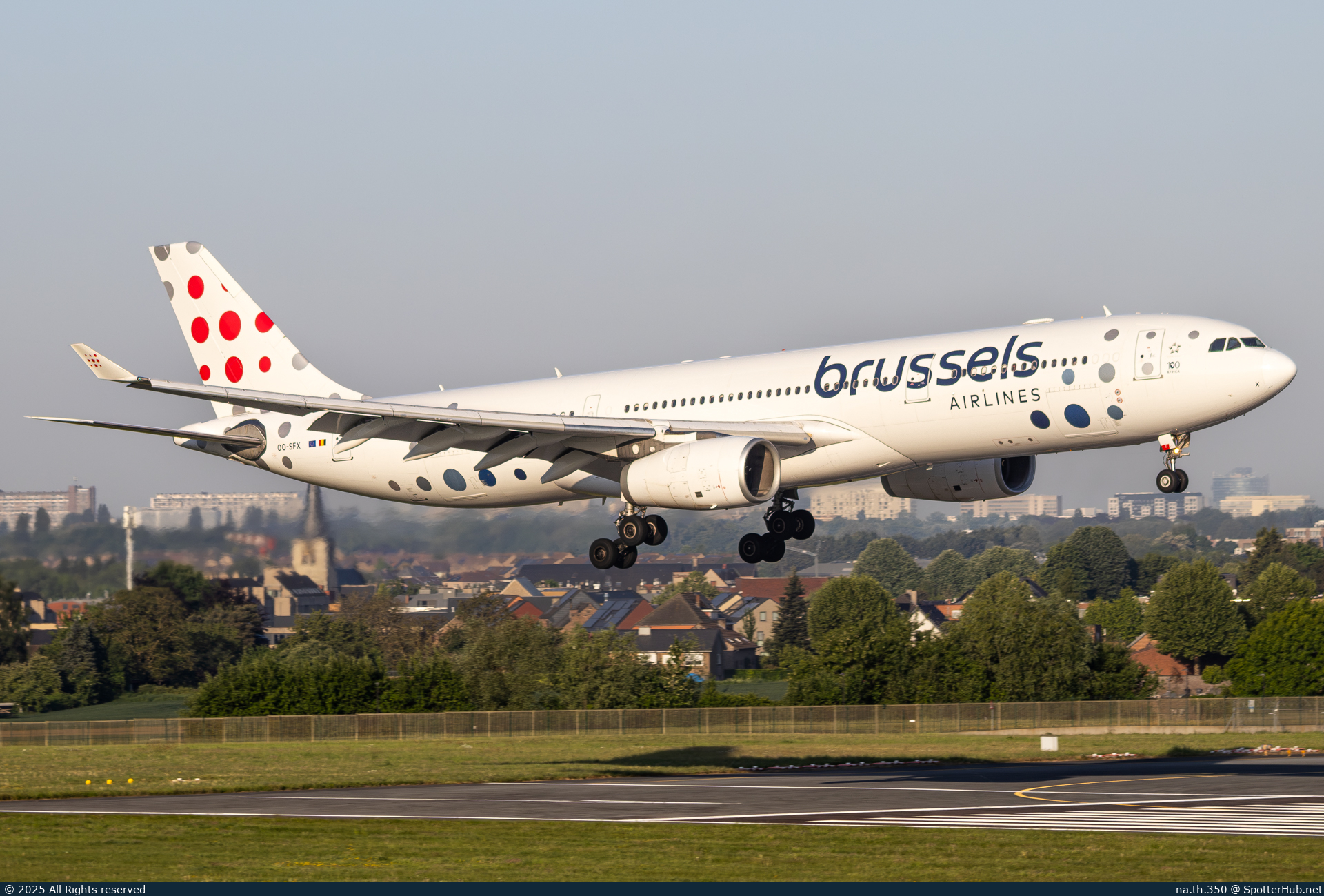 Photo of OO-SFX - Airbus A330-343 operated by Brussels Airlines