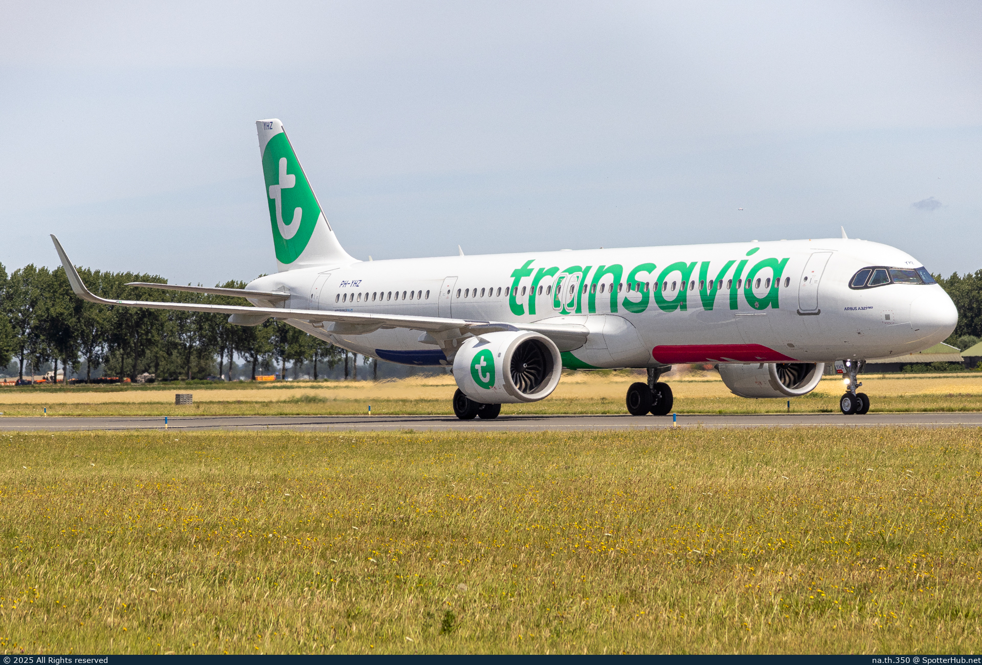 Photo of PH-YHZ - Airbus A321-251NX operated by Transavia