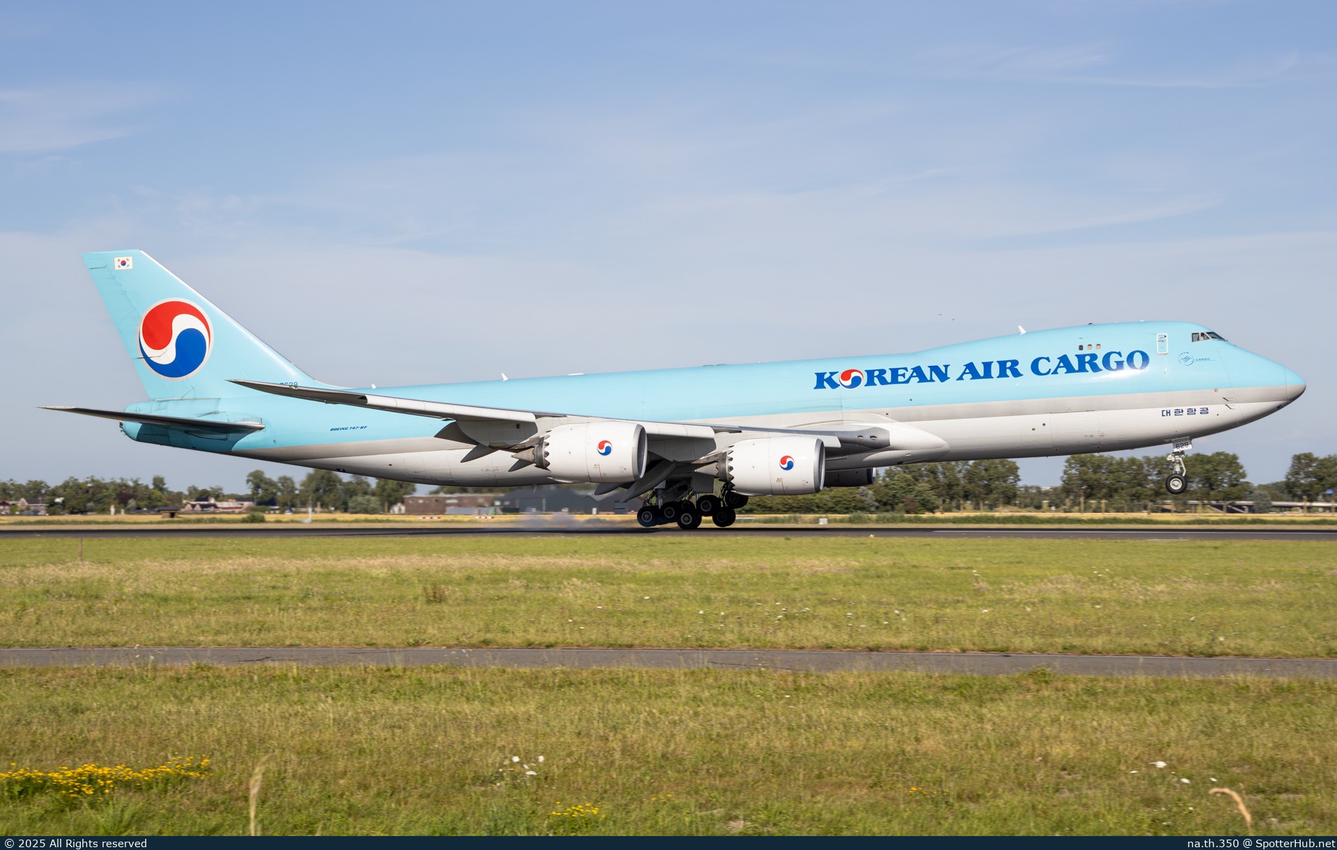 Photo of HL7629 - Boeing 747-8B5F operated by Korean Air Cargo