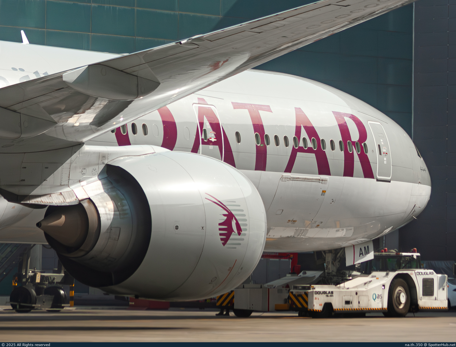 Photo of A7-BAM - Boeing 777-3DZ(ER) operated by Qatar Airways