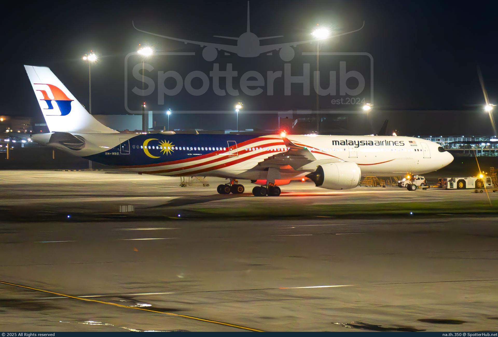Photo of 9M-MNG - Airbus A330-941 operated by Malaysia Airlines
