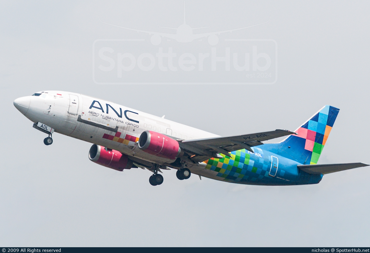 Photo of PK-ADL - Boeing 737-341(SF) at Tjilik Riwut