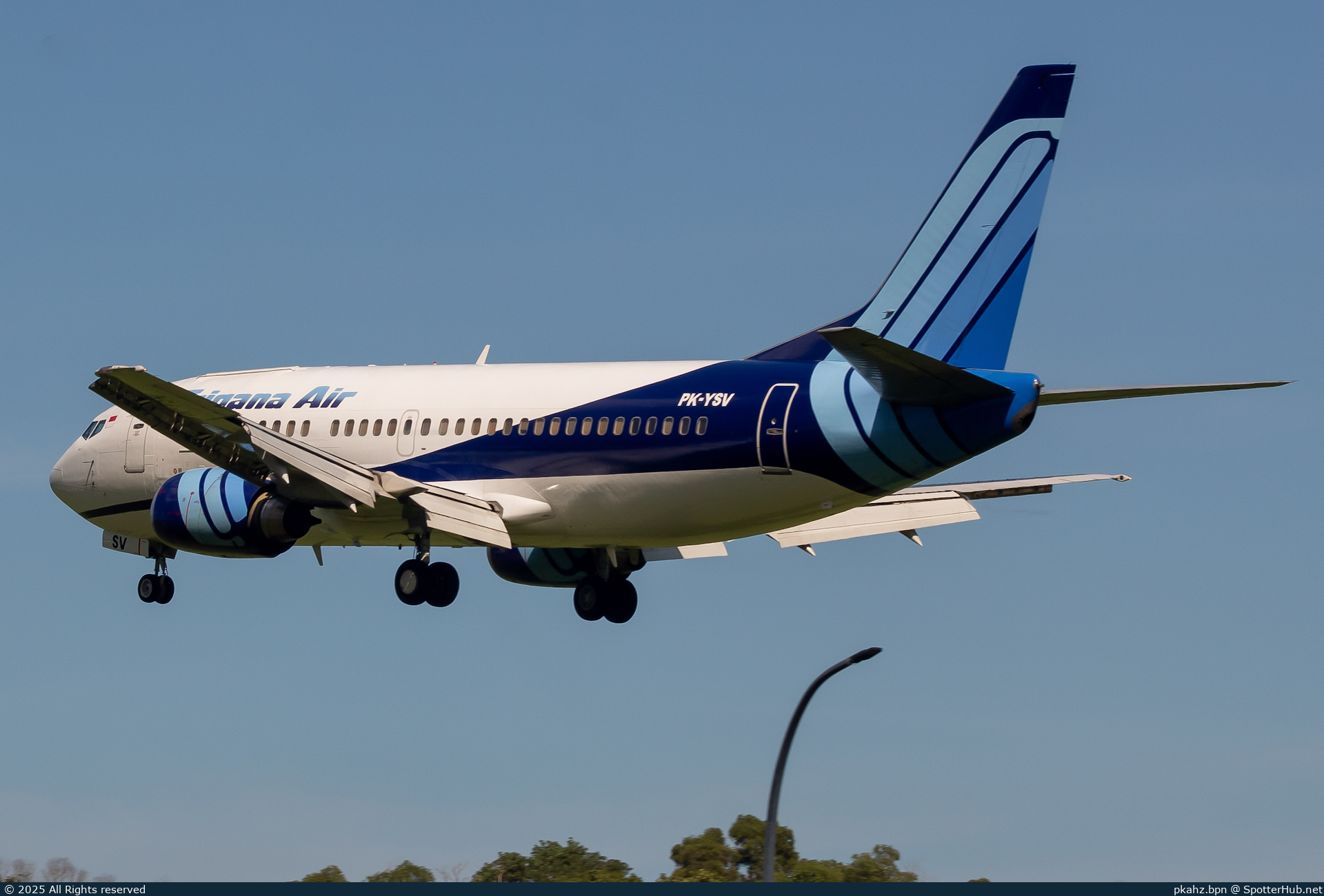Photo of PK-YSV - Boeing 737-330(QC) operated by Trigana Air