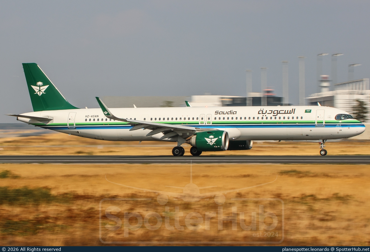 Photo of HZ-ASAN - Airbus A321-251NX operated by Saudia