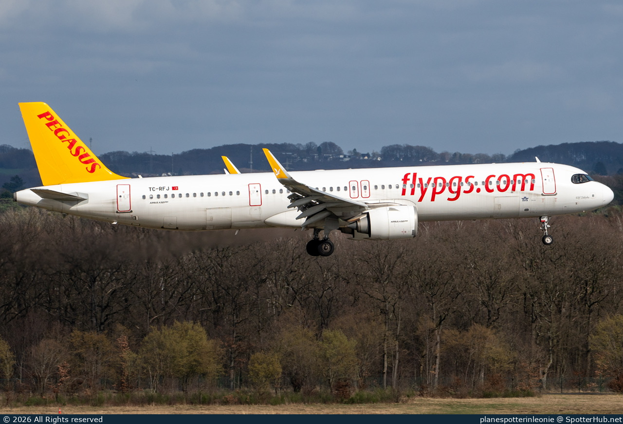 Photo of TC-RFJ - Airbus A321-251NX operated by Pegasus Airlines