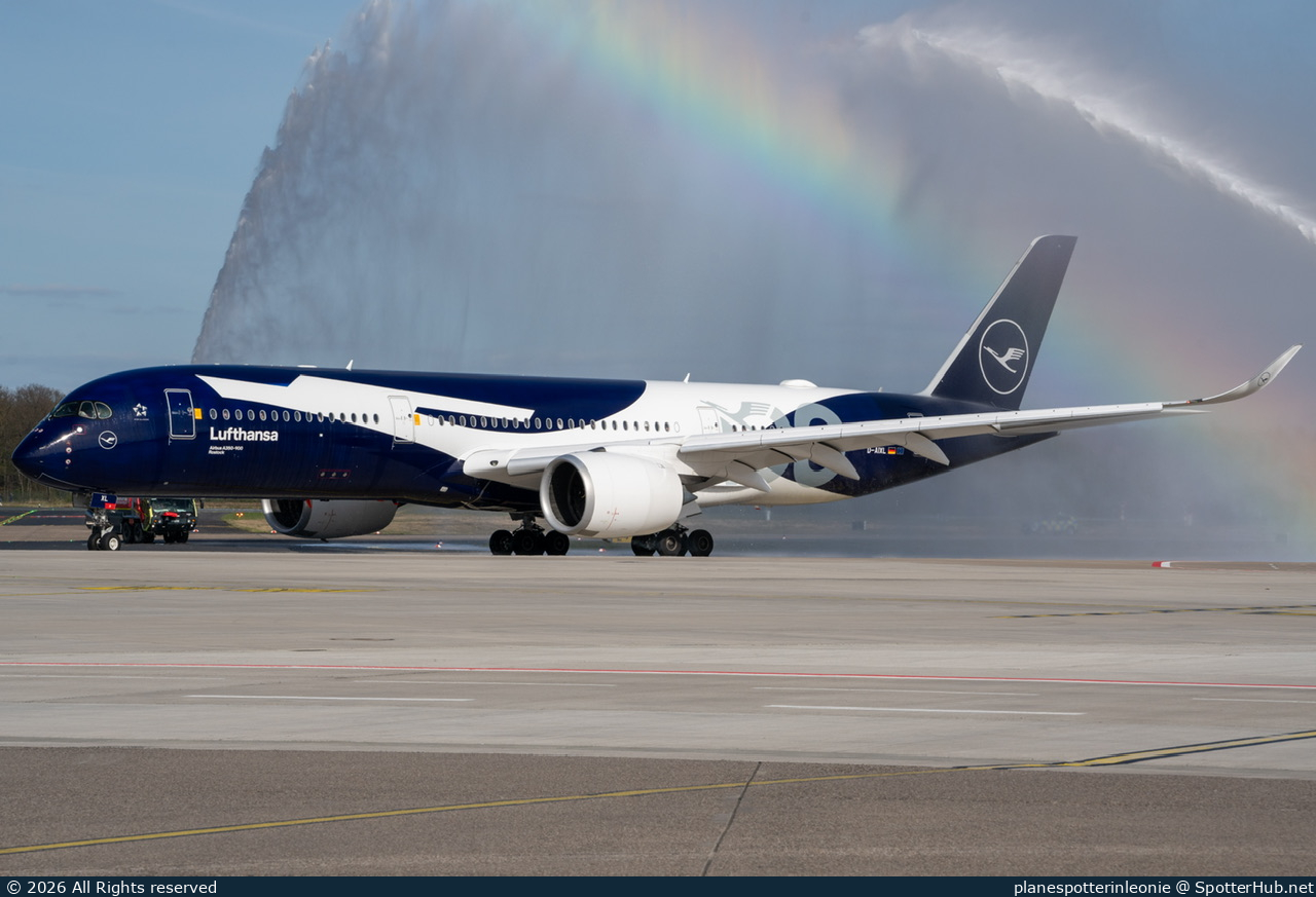 Photo of D-AIXL - Airbus A350-941 operated by Lufthansa