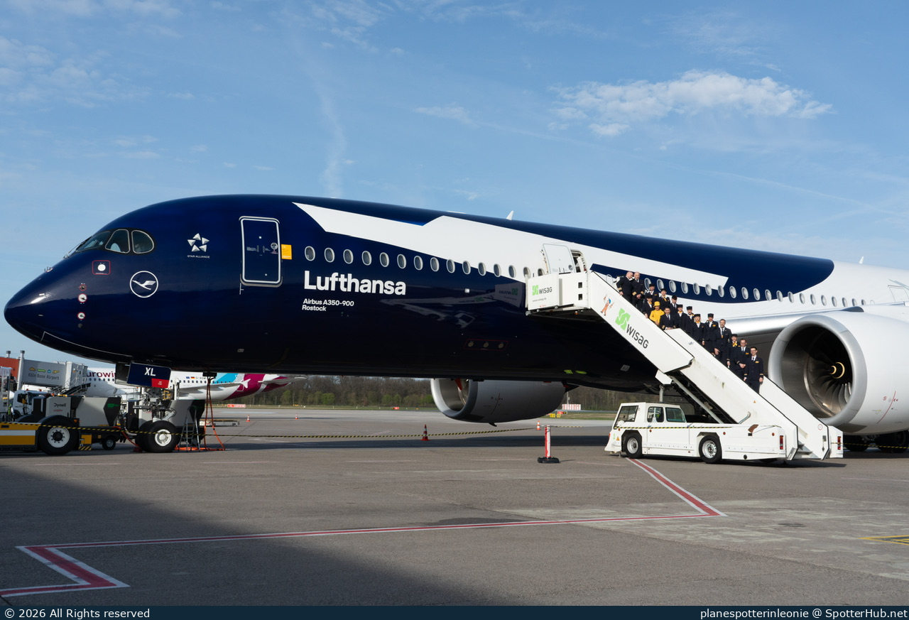 Photo of D-AIXL - Airbus A350-941 operated by Lufthansa