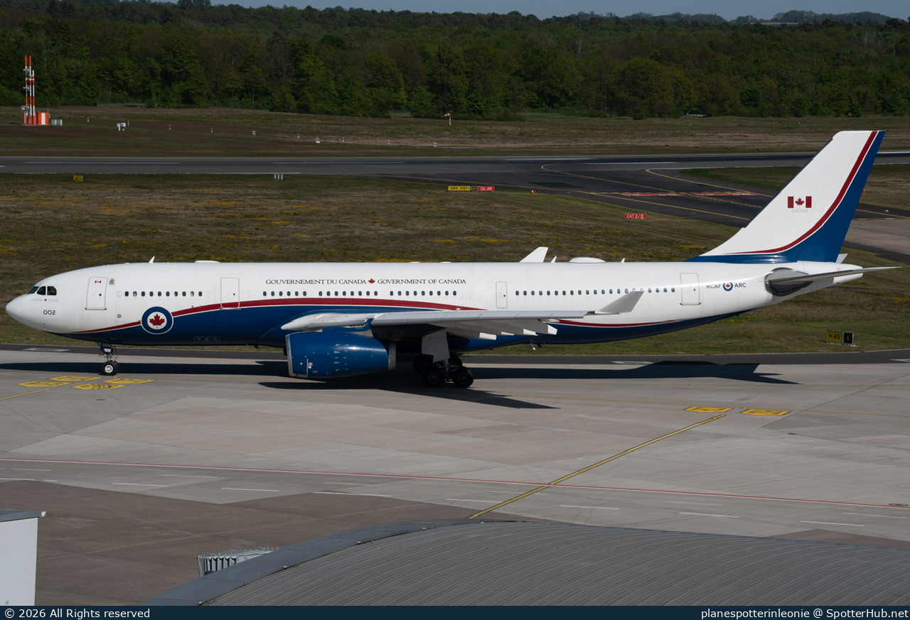 Photo of 330002 - Airbus CC-330 Husky operated by Royal Canadian Air Force