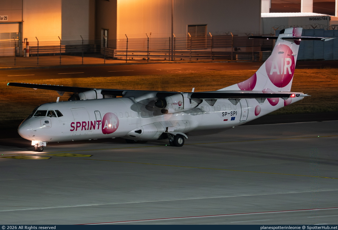 Photo of SP-SPI - ATR 72-500(F) operated by SprintAir