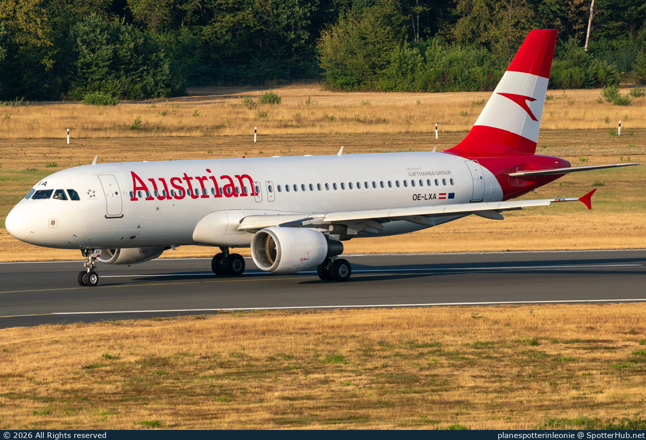 Photo of OE-LXA - Airbus A320-216 operated by Austrian Airlines