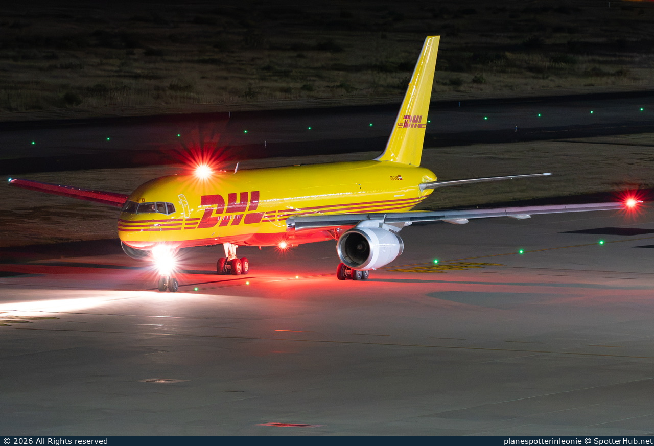 Photo of OE-LNB - Boeing 757-236(PCF) operated by DHL Air Austria
