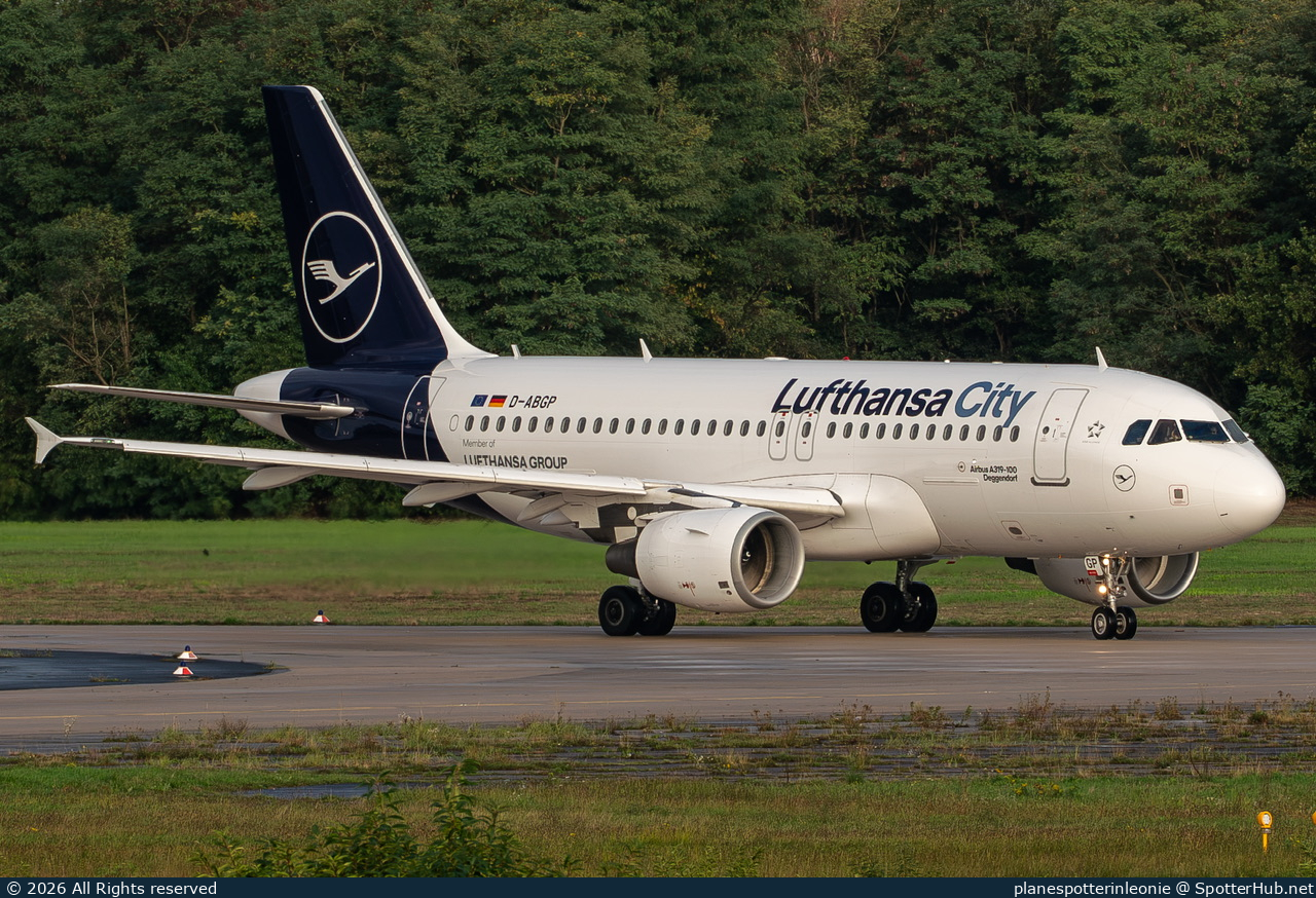 Photo of D-ABGP - Airbus A319-112 operated by Lufthansa City Airlines