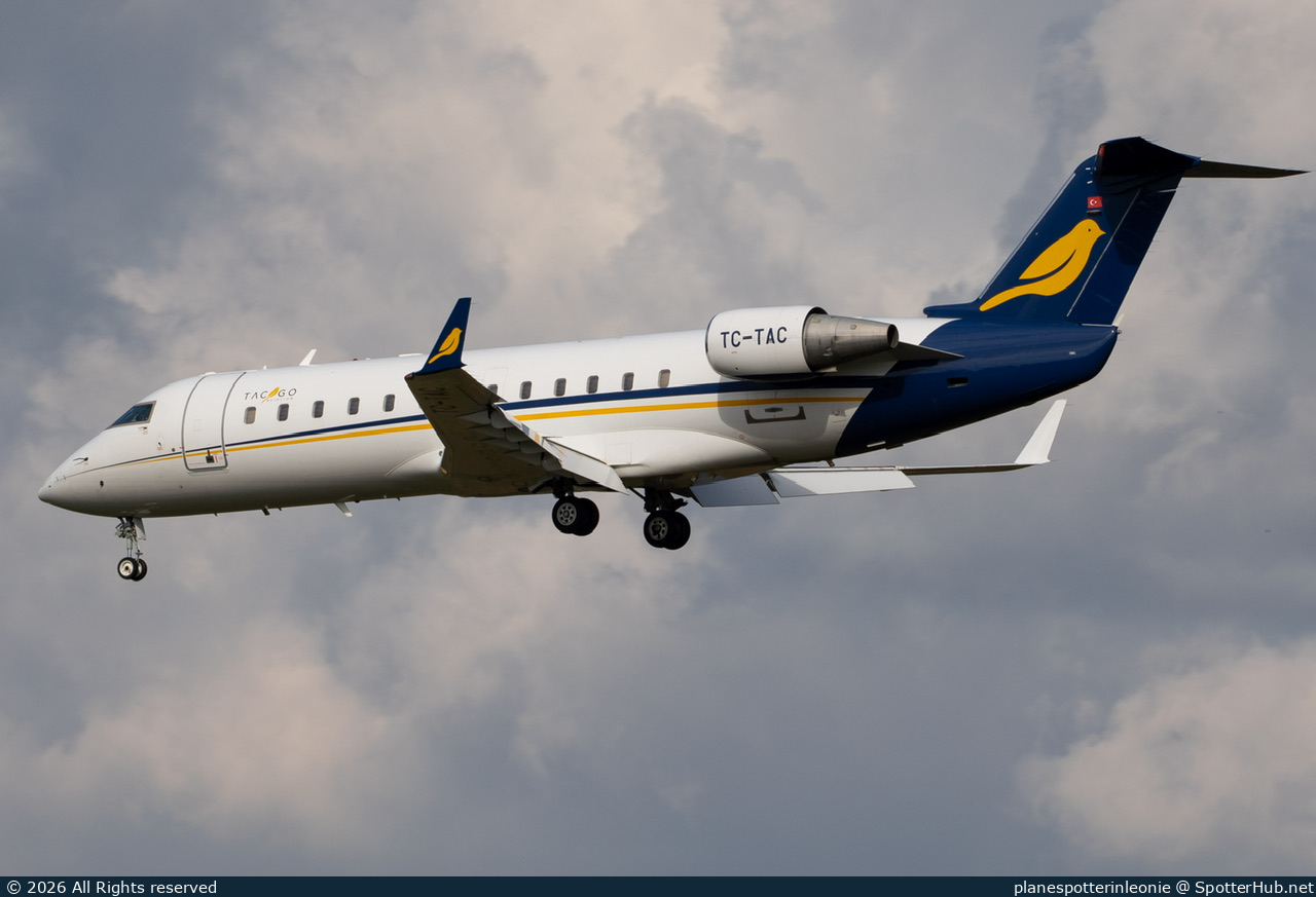 Photo of TC-TAC - Bombardier Challenger 850 operated by TACGO Aviation (opb Black Eagle Havacılık)
