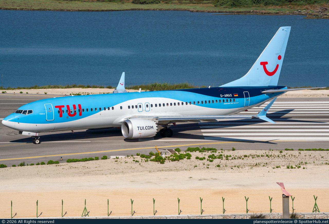 Photo of D-AMAX - Boeing 737 MAX 8 operated by TUIfly