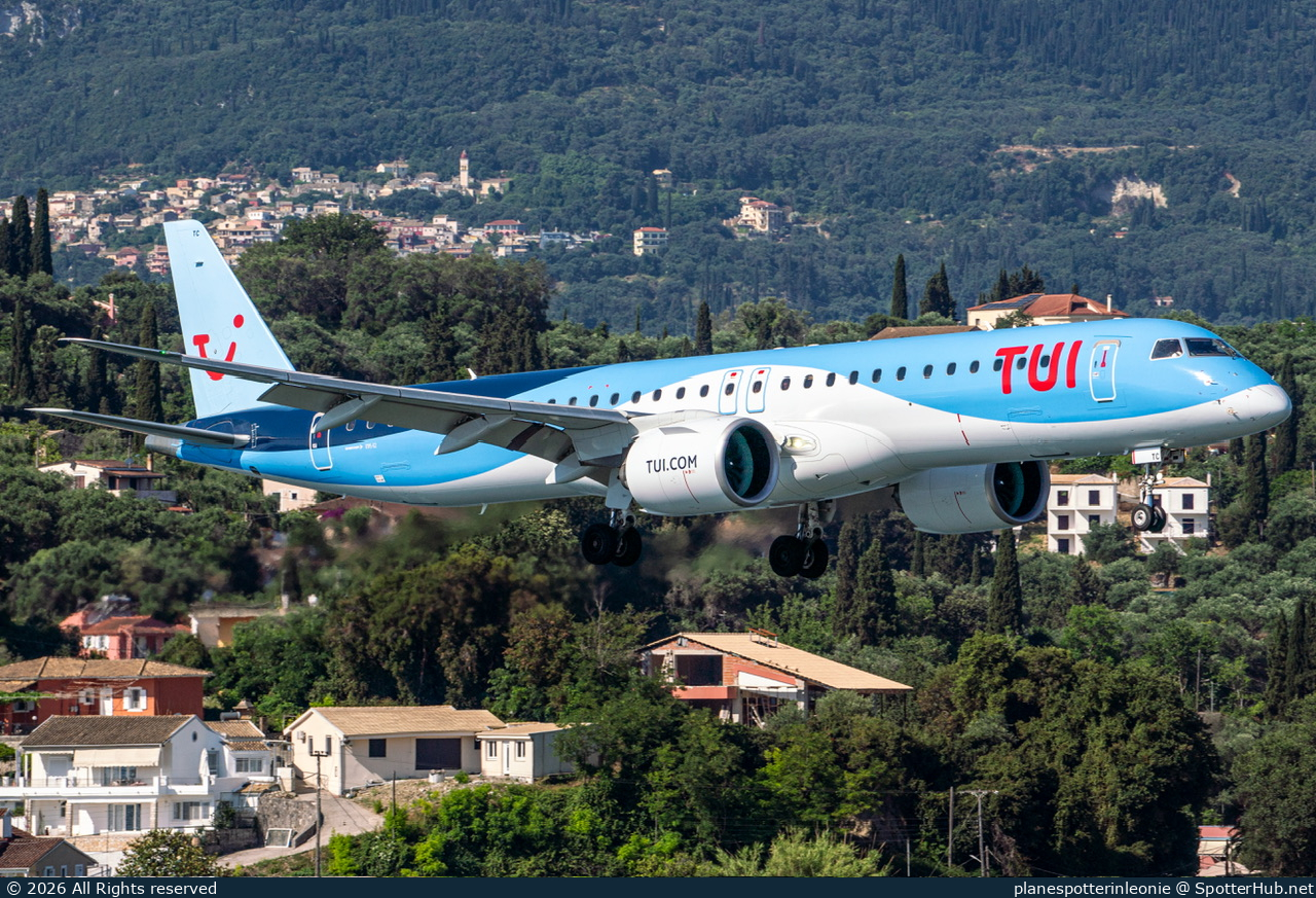 Photo of OO-ETC - Embraer ERJ-195-E2 operated by TUI Airlines Belgium