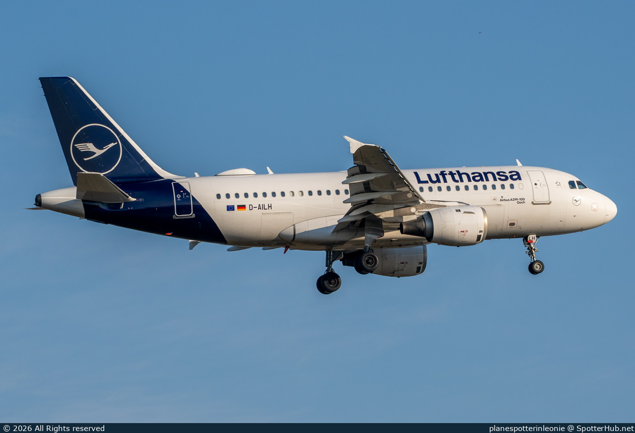 Photo of D-AILH - Airbus A319-114 operated by Lufthansa