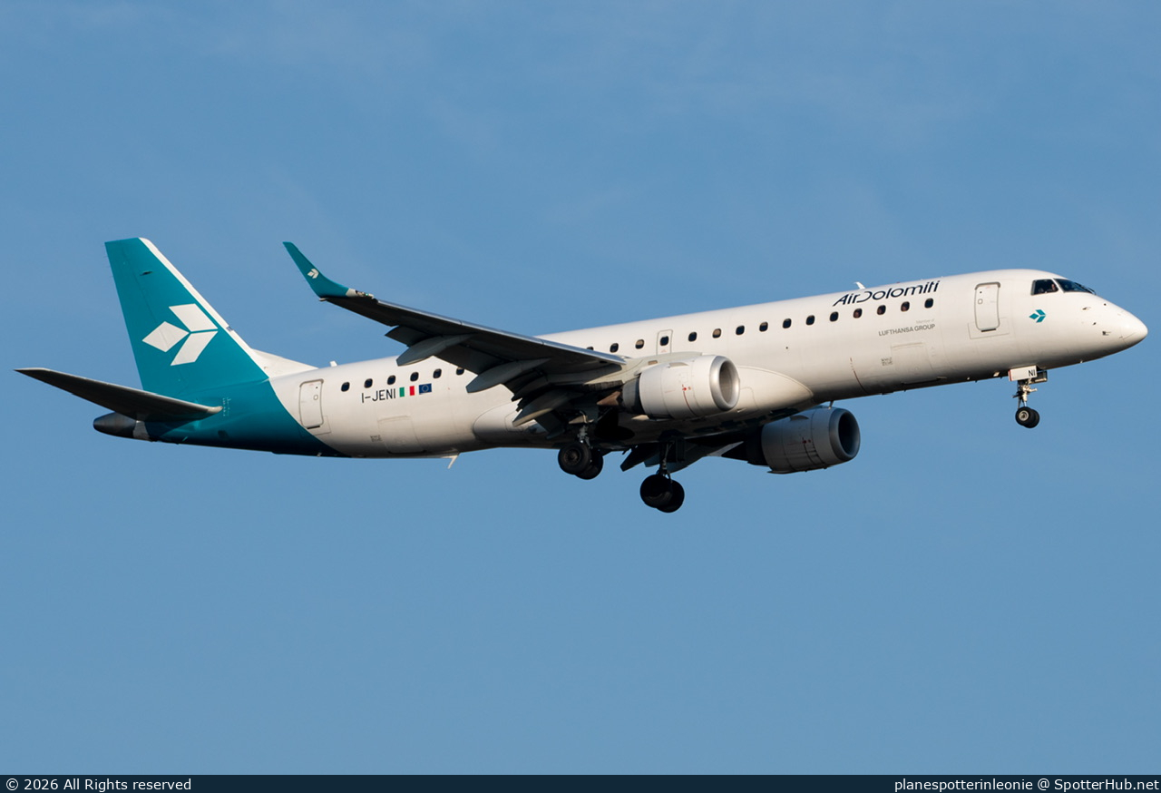 Photo of I-JENI - Embraer ERJ-190LR operated by Air Dolomiti