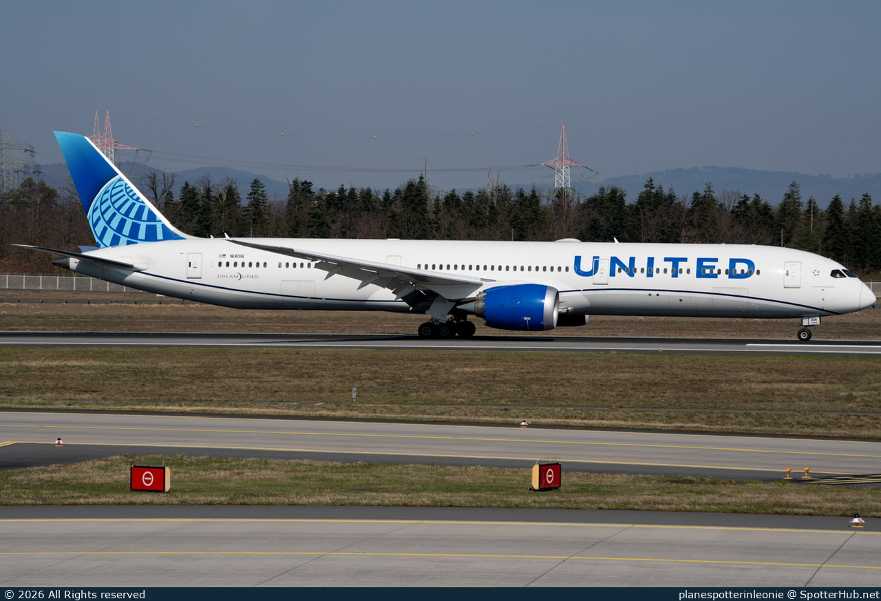 Photo of N14016 - Boeing 787-10 Dreamliner operated by United Airlines