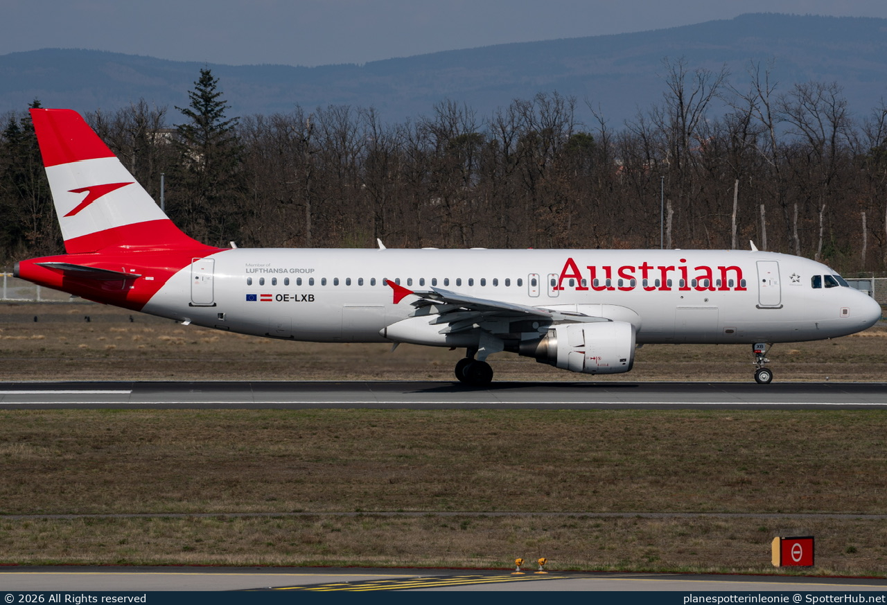 Photo of OE-LXB - Airbus A320-216 operated by Austrian Airlines