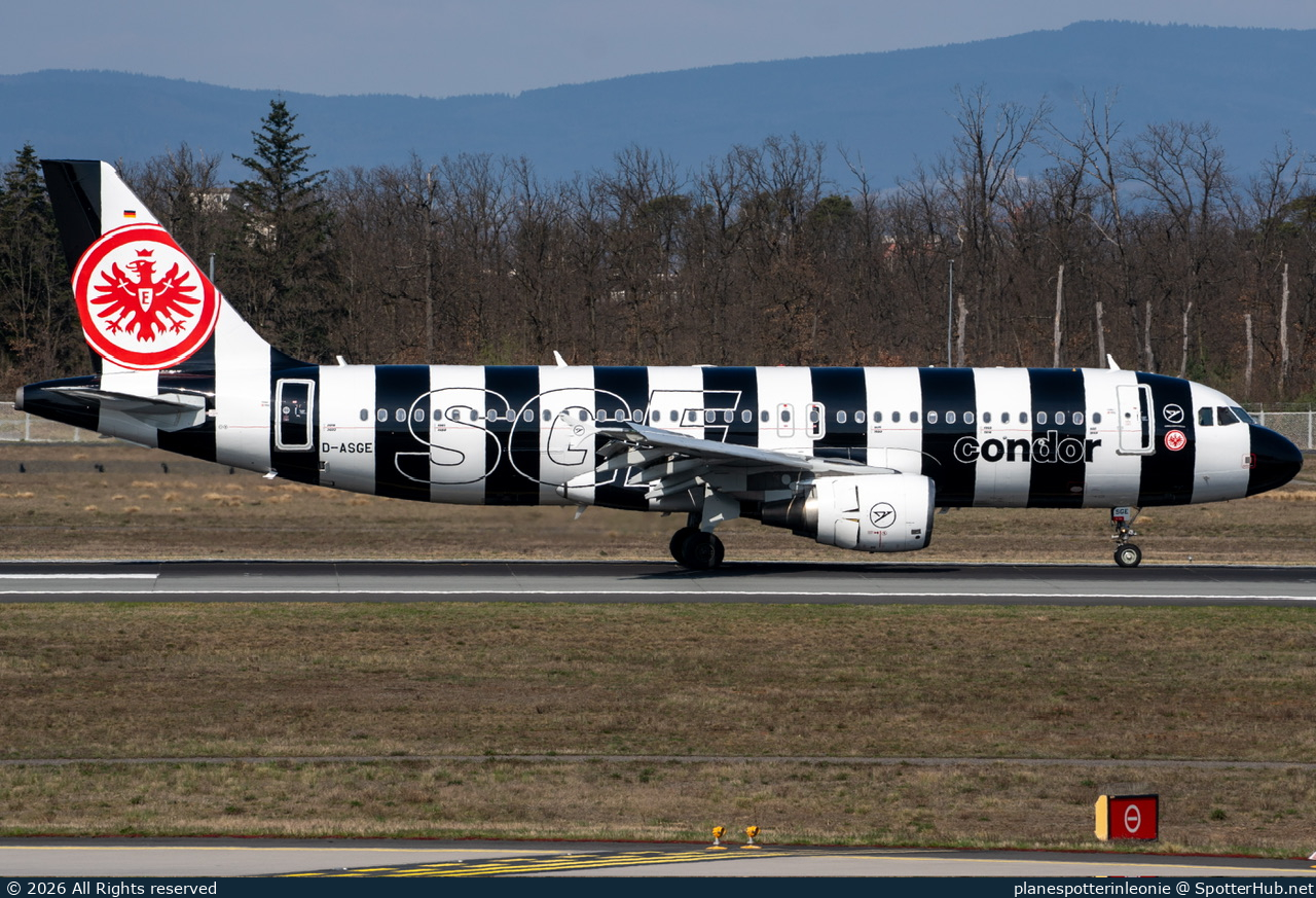 Photo of D-ASGE - Airbus A320-214 operated by Condor