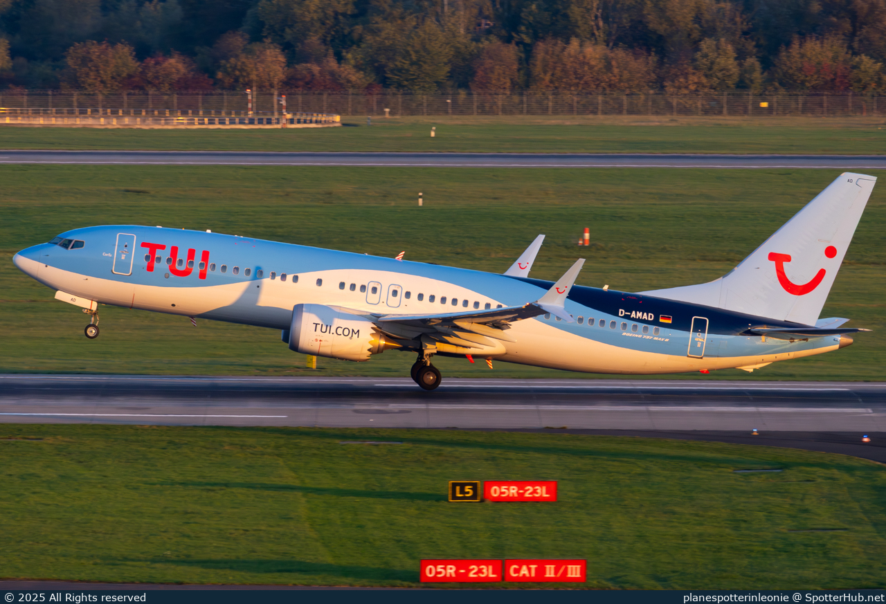 Photo of D-AMAD - Boeing 737 MAX 8 operated by TUIfly