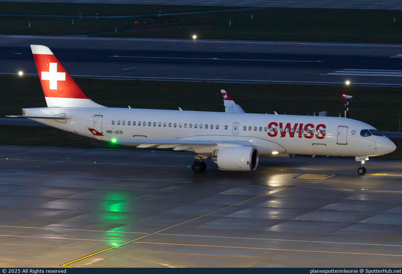 Photo of HB-JCG - Airbus A220-300 operated by Swiss International Air Lines