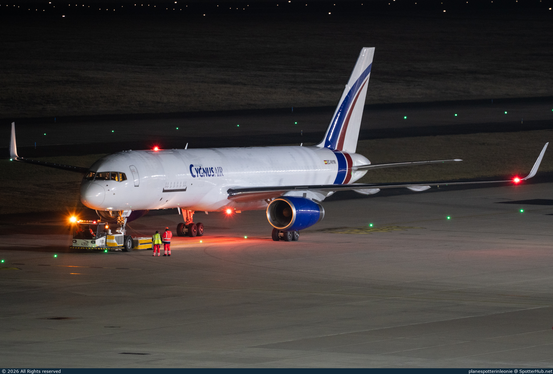 Photo of EC-NYM - Boeing 757-223(PCF) operated by Cygnus Air