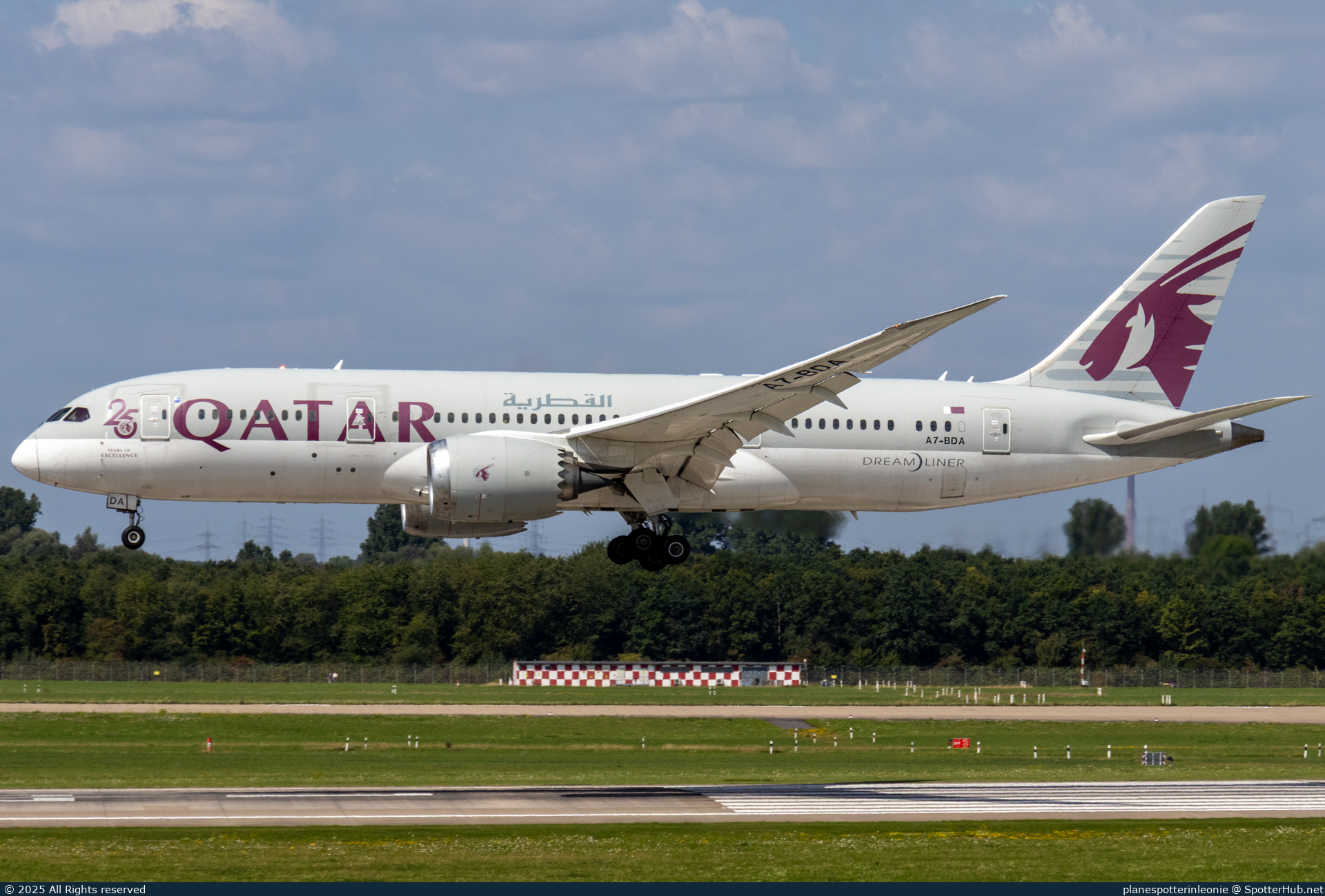 Photo of A7-BDA - Boeing 787-8 Dreamliner operated by Qatar Airways