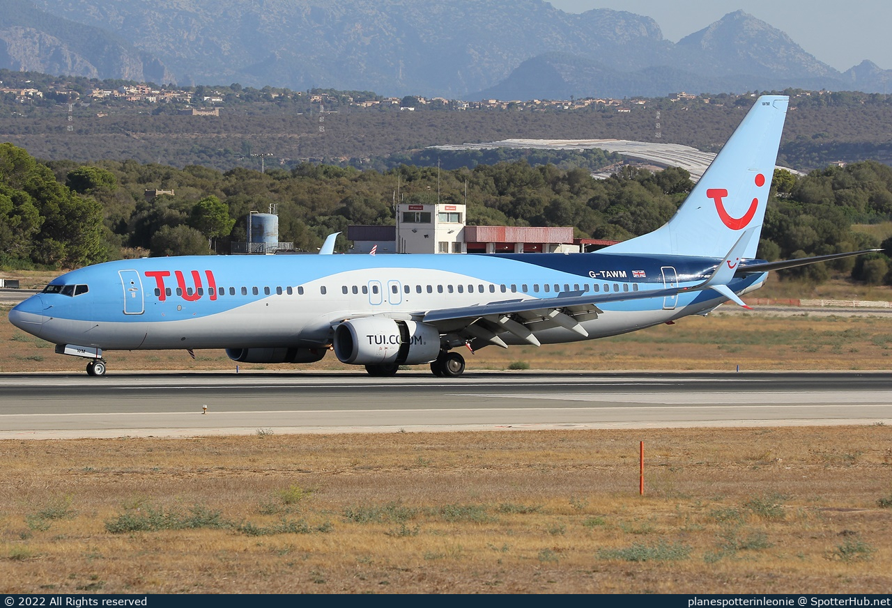 Photo of G-TAWM - Boeing 737-8K5 operated by TUI Airways