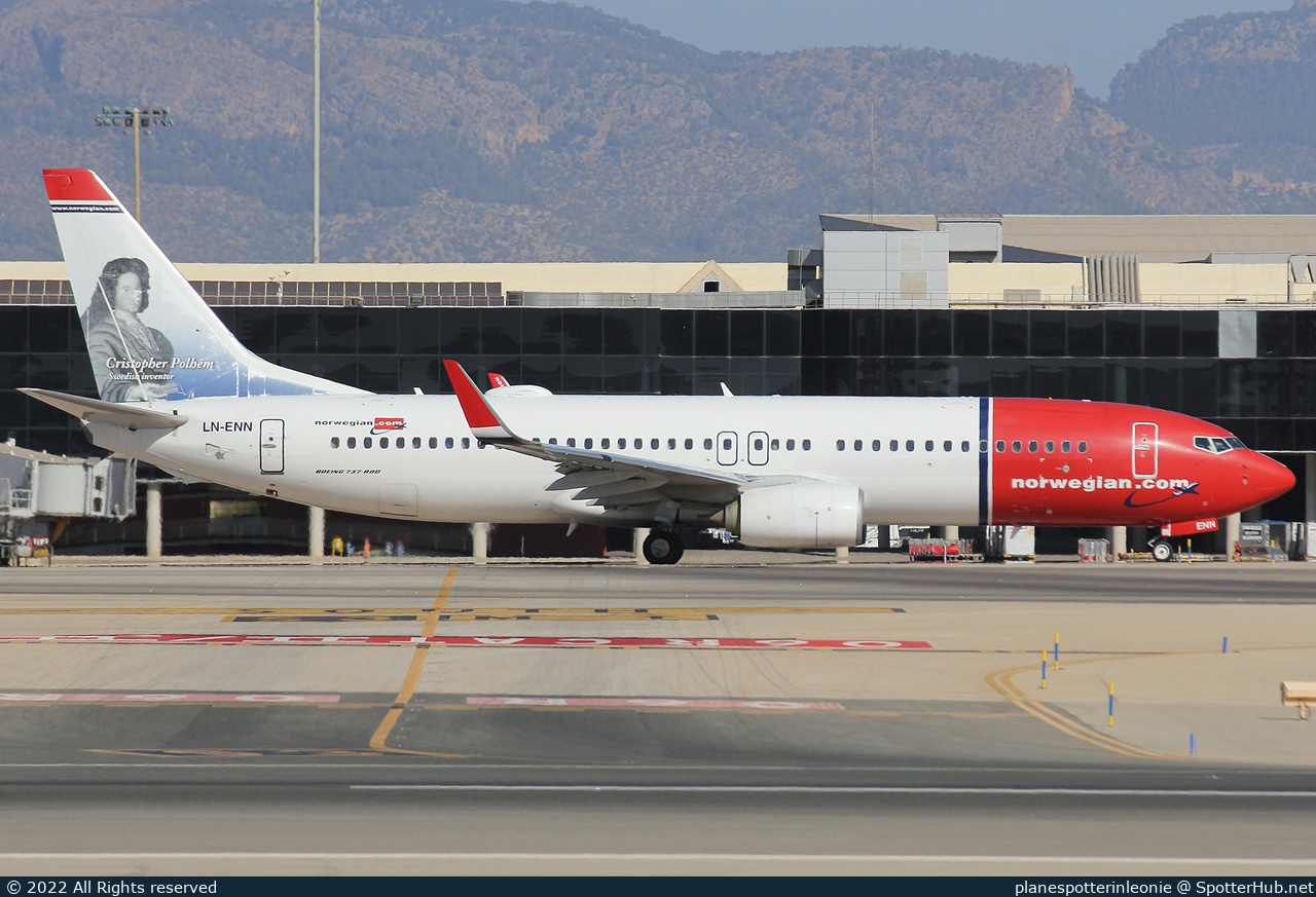 Photo of LN-ENN - Boeing 737-8JP operated by Norwegian Air Shuttle