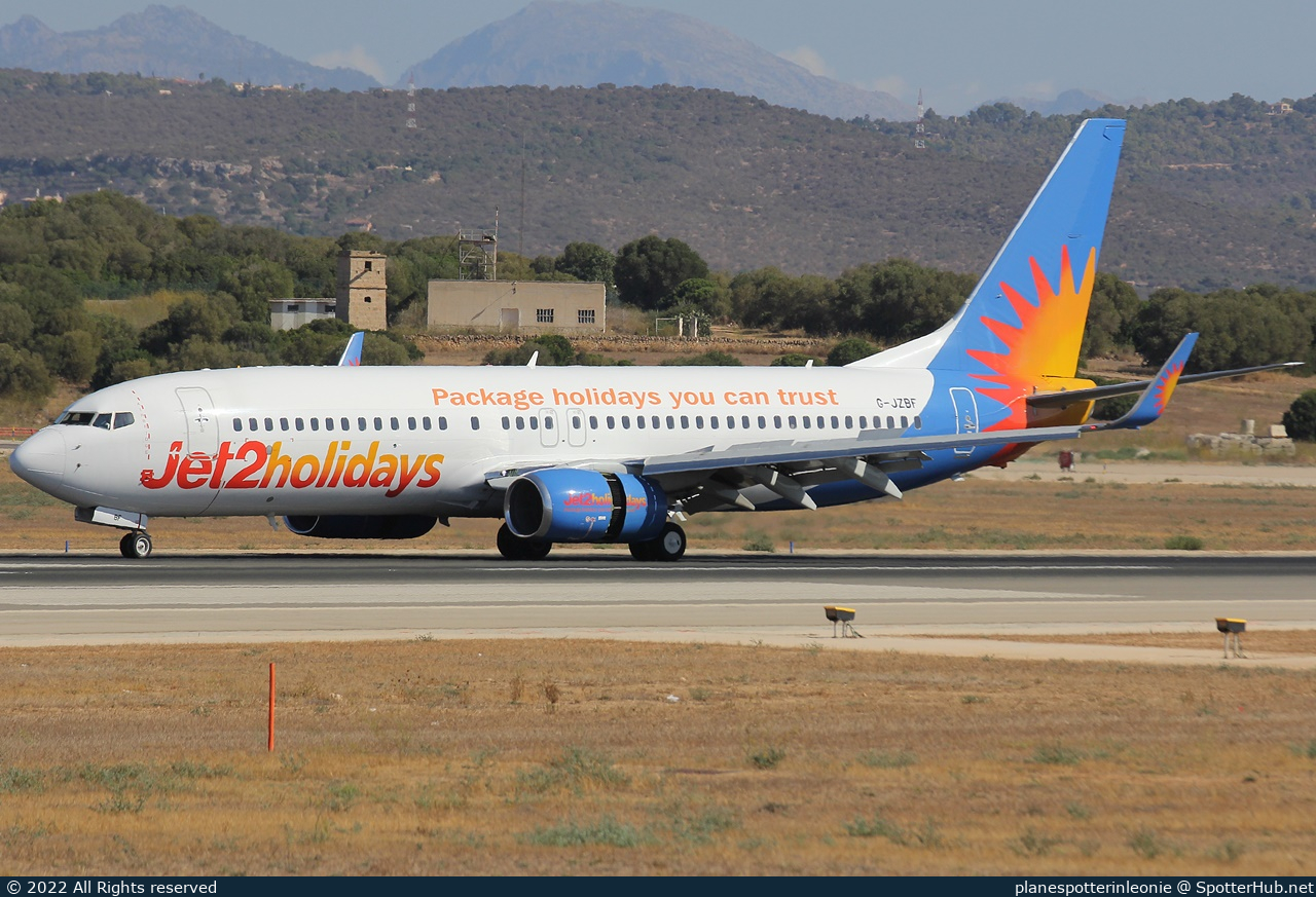 Photo of G-JZBF - Boeing 737-8MG operated by Jet2