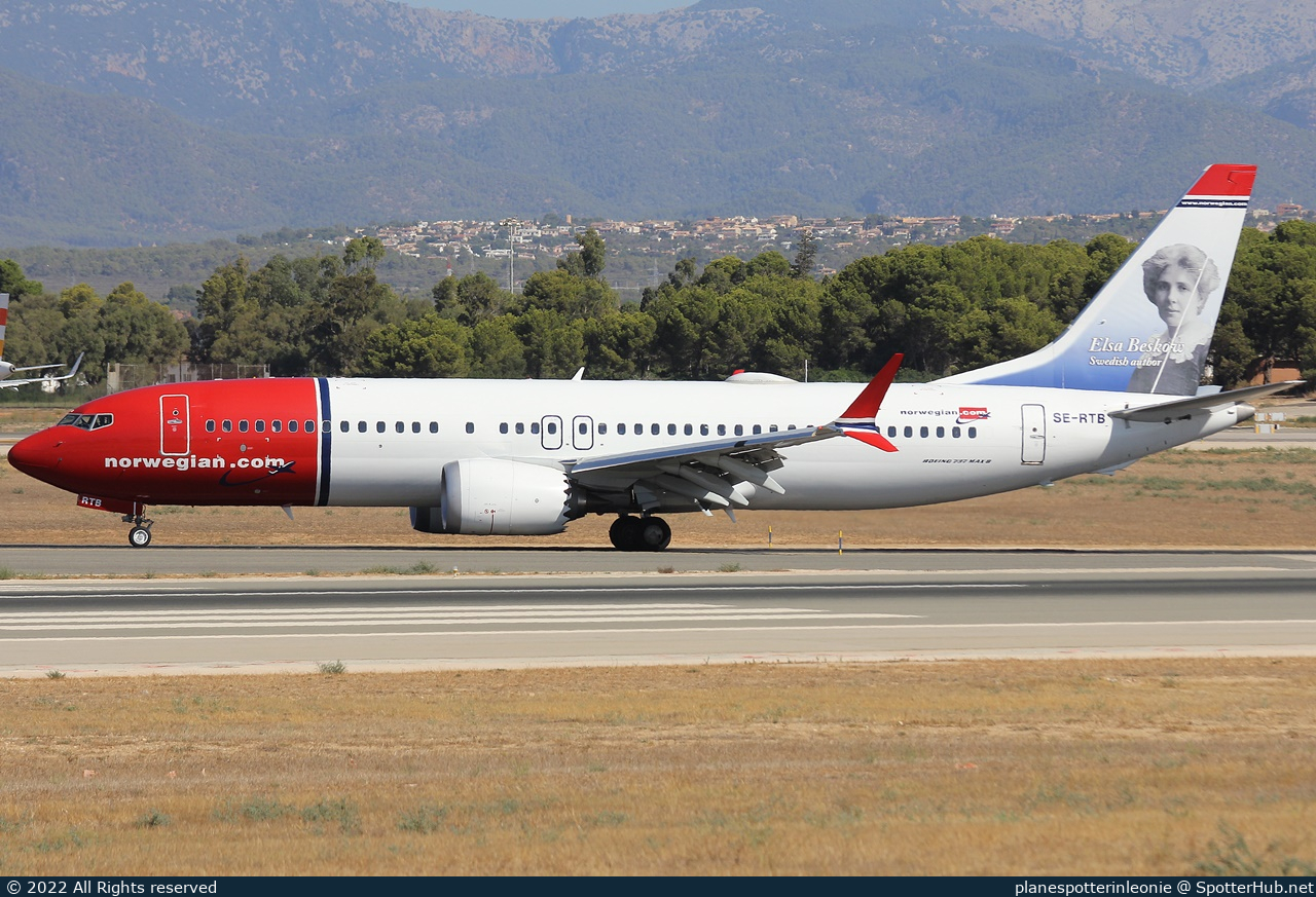 Photo of SE-RTB - Boeing 737 MAX 8 operated by Norwegian Air Sweden