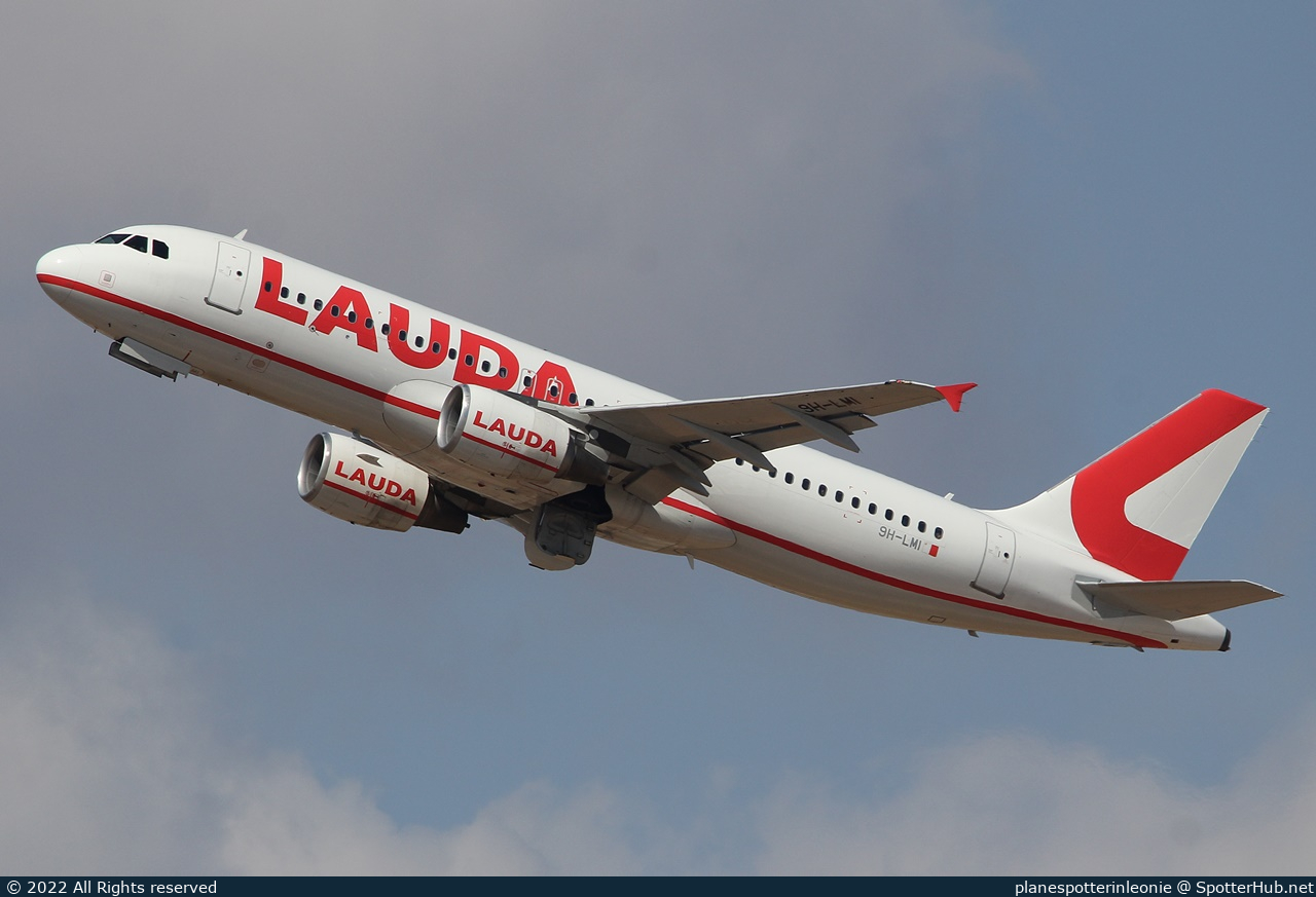 Photo of 9H-LMI - Airbus A320-214 operated by Lauda Europe