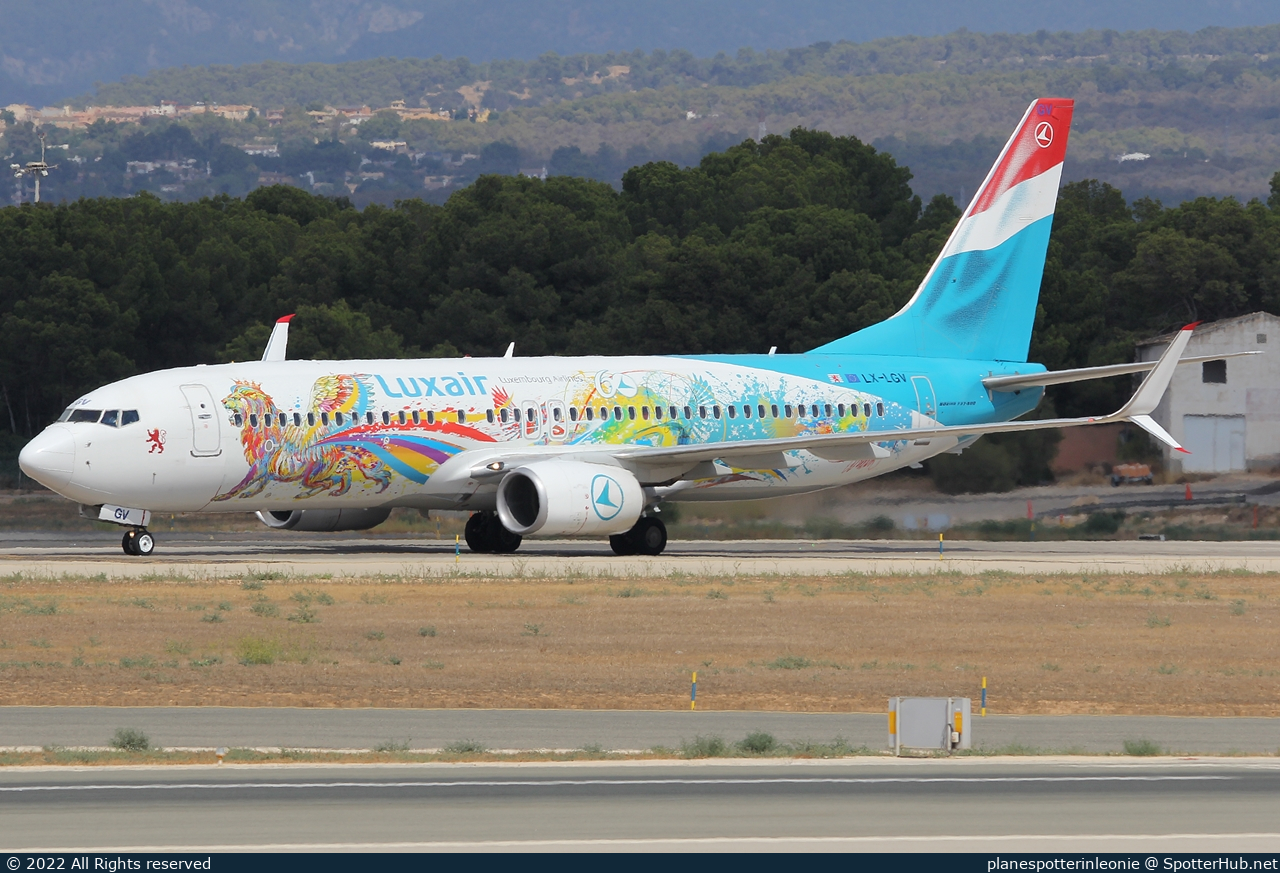 Photo of LX-LGV - Boeing 737-8C9 operated by Luxair