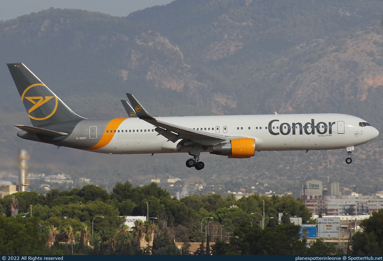 Photo of D-ABUF - Boeing 767-330(ER) operated by Condor