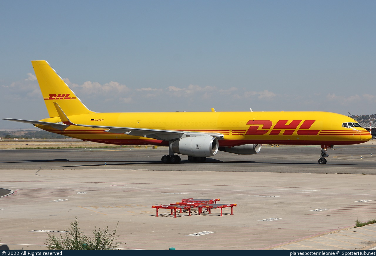 Photo of D-ALEU - Boeing 757-23N(SF) operated by European Air Transport