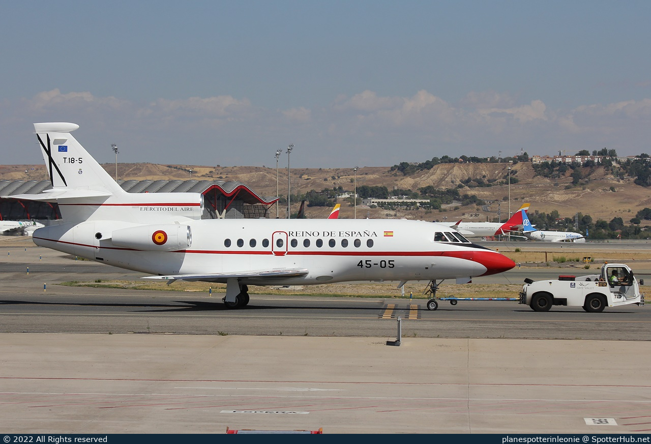 Photo of T.18-5 - Dassault Falcon 900B operated by Spanish Air Force