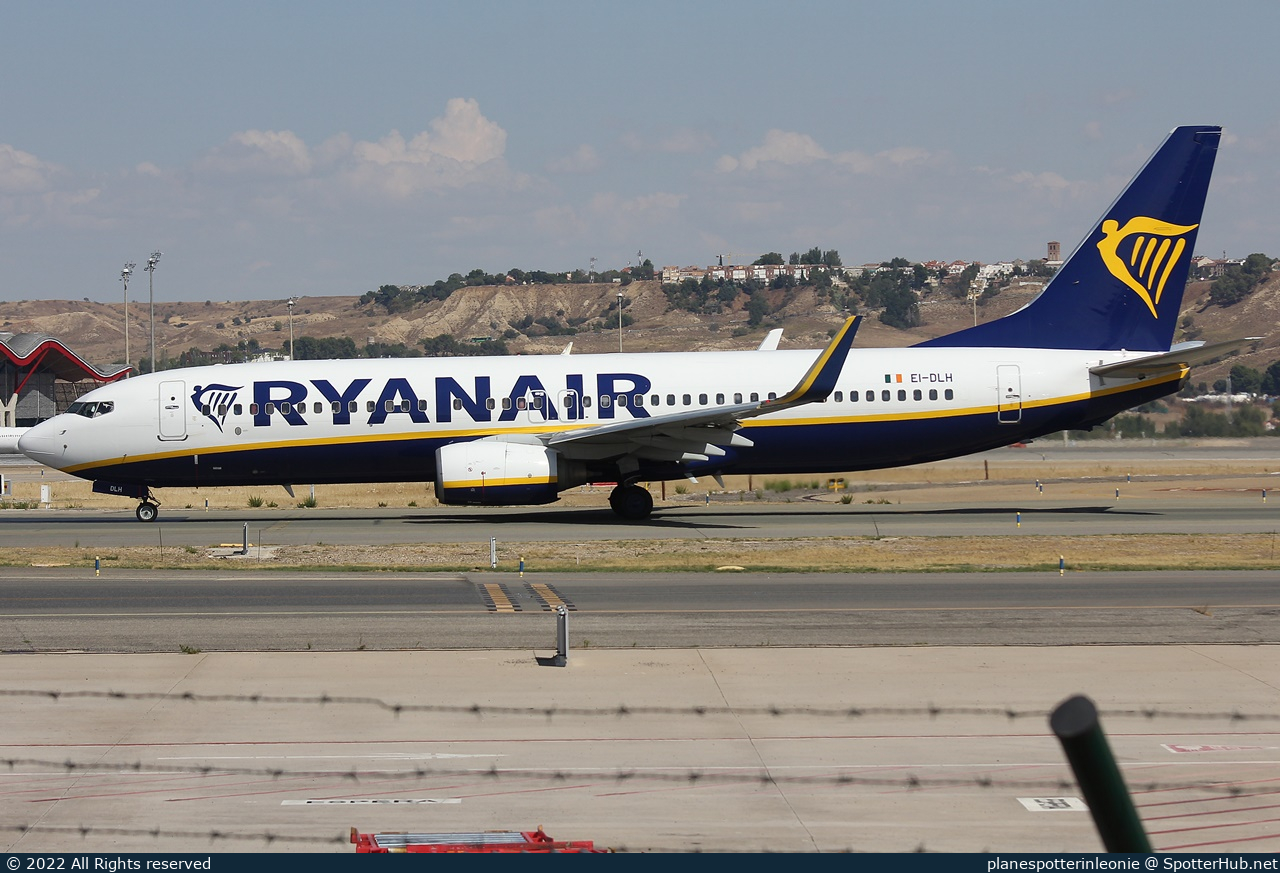 Photo of EI-DLH - Boeing 737-8AS operated by Ryanair